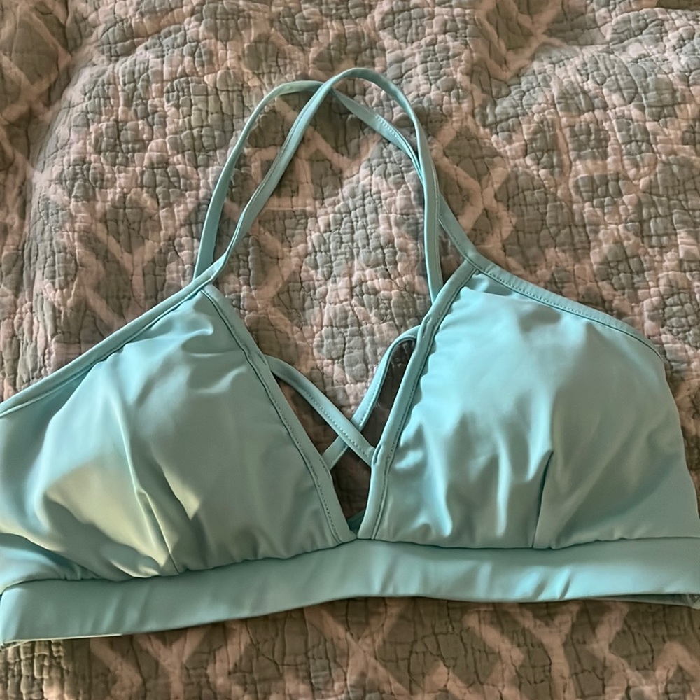 Shein - strapy sports bra - L